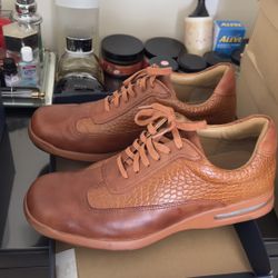 Make me an offer…Exclusive Cole Haan Air Conners Size 13