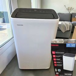 Toshiba 8,000 BTU Portable Air Conditioner – Like New!