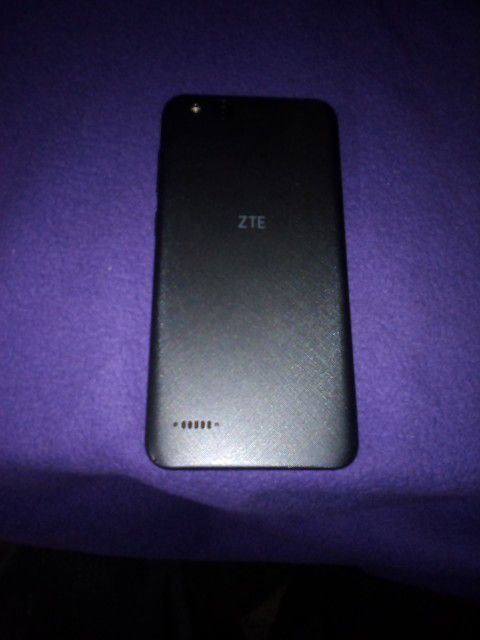 ZTE Android Cell Phone 