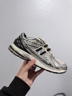 New balance 1906r