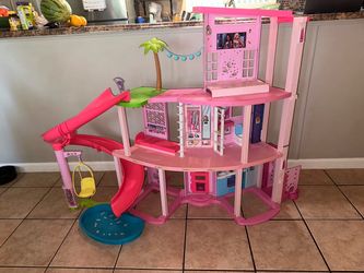 Barbie Dreamhouse