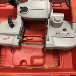 Heavy Duty Metal Saw 