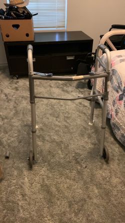 Folding walker