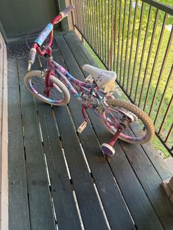 Bisycleta Seminueva Para Niñas En 25 Dolares 