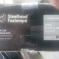 2 ½"  Stainless Steel Siding Nails 