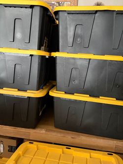 10 pieces Large Black and Yellow Plastic Storage Totes