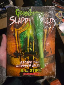 Sealed RL Stines Goosebumps Slappy World 2 Pack with Pen