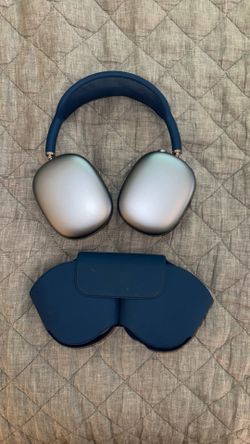 Apple AirPods Max Blue (Lightning) – Authentic – New Condition