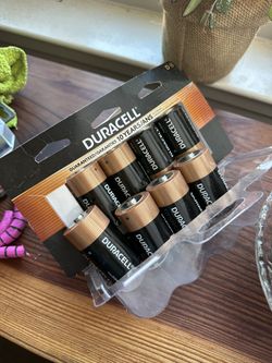 Brand New Duracell D Batteries