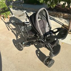 Stroller 
