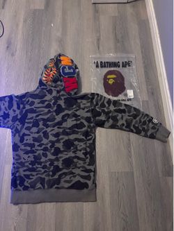 Grey A Bathing Ape Designer Hoodie Size L