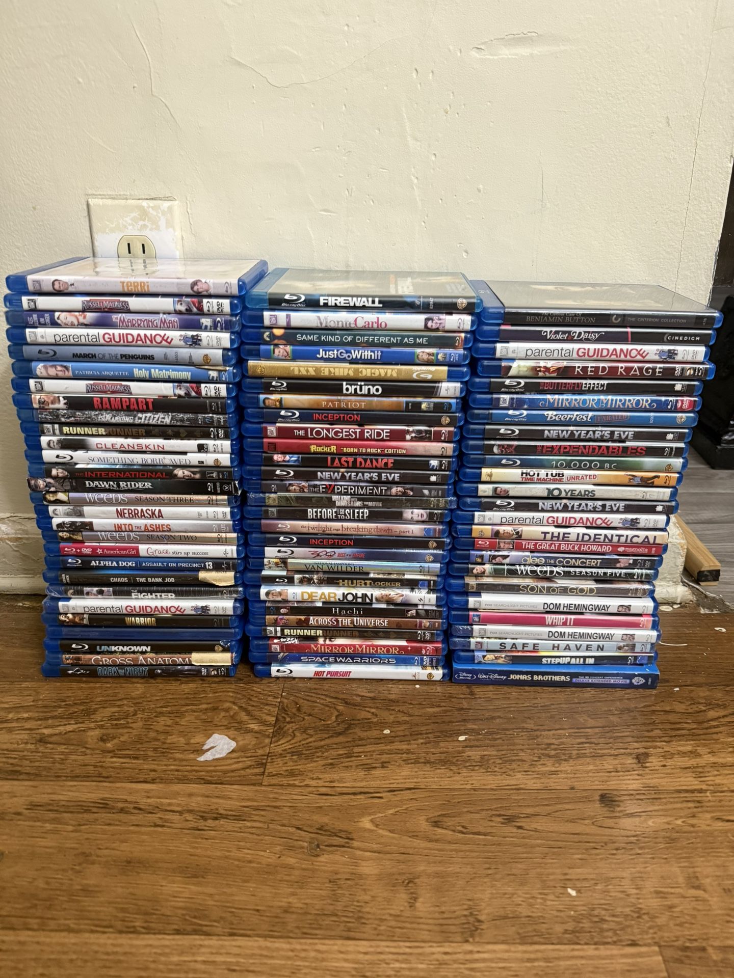 Lot Of 80 Blu-Ray Movies Different Genres