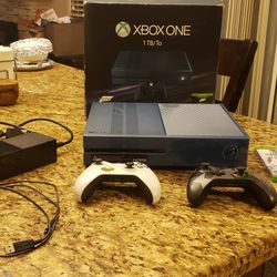 Xbox One Limited Forza Edition 1TB