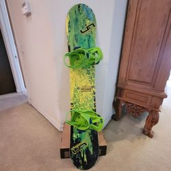 152cm Lib Tech Skate Banana Snowboard With Burton Custom Bindings