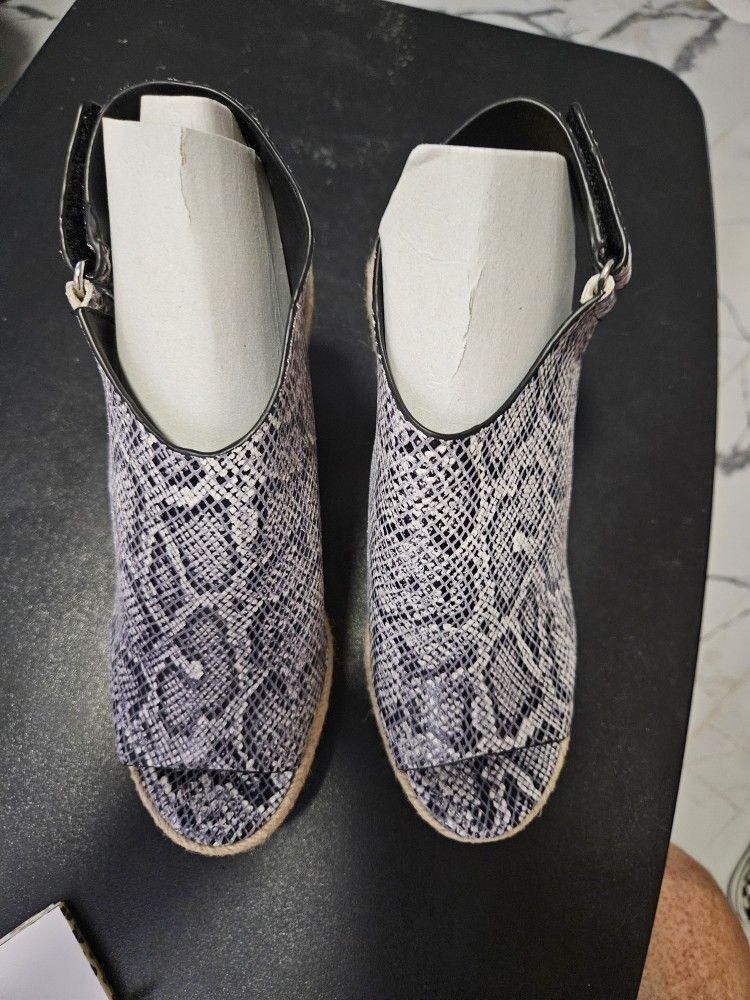 AEROSOLES WOMEN'S WEDGE SANDELS 