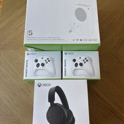 Xbox Series S 512GB Console Bundle + 2 Controllers + Xbox Headset (New Sealed)