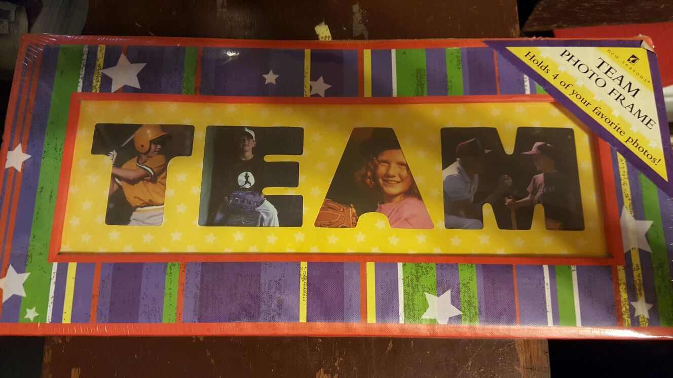 Sport Team Photo Frame for 4 pictures