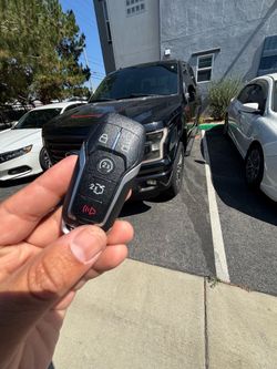 Llaves de autos / car keys and remotes
