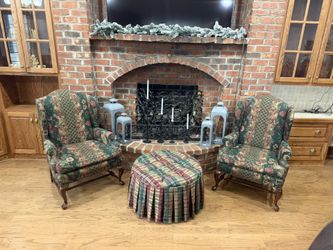 2 Chairs and Ottoman