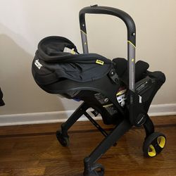 Doona car Seat And Stroller With Base 