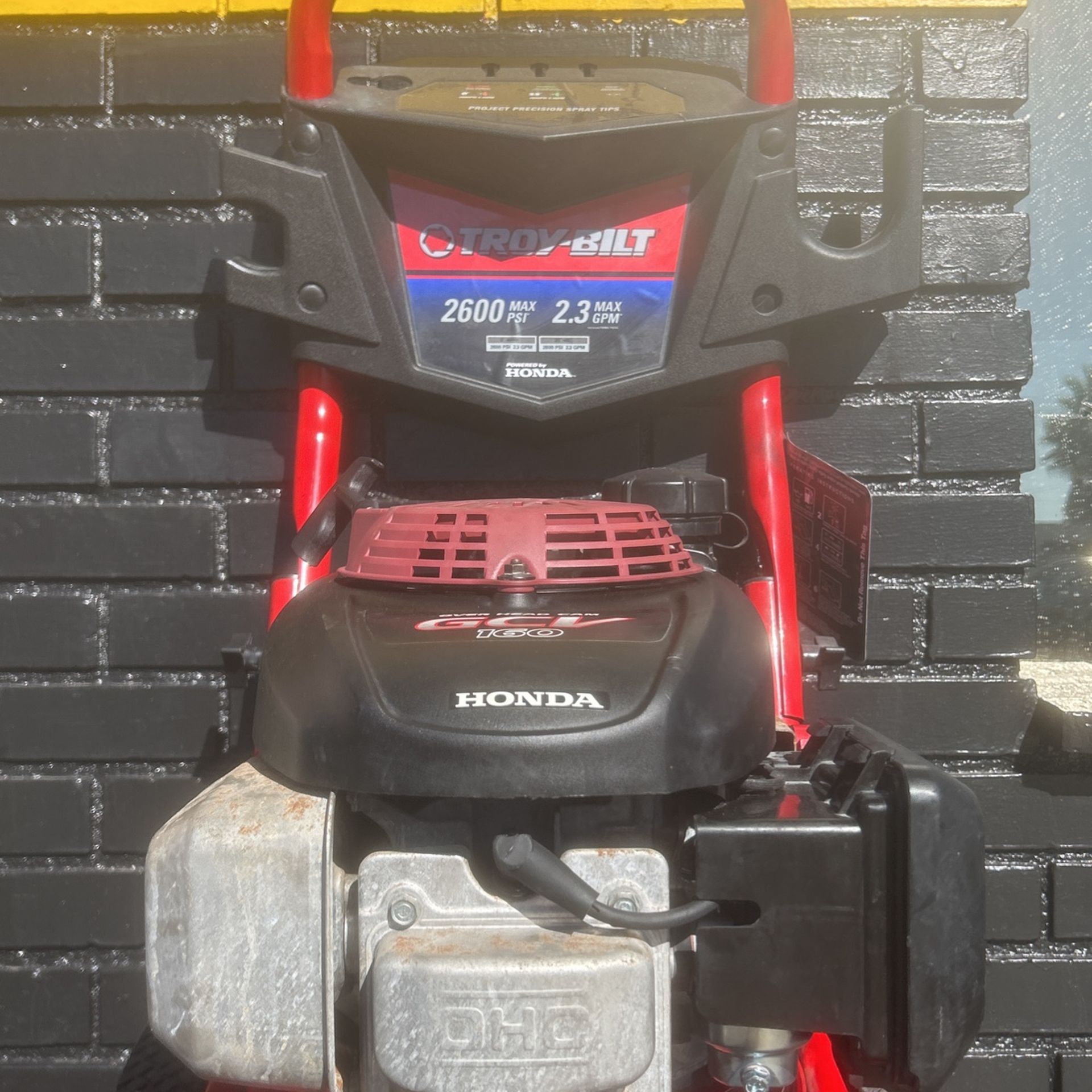 Pressure Washer - Troy Bilt- GVV160 Honda