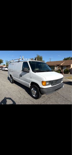 2006 Ford E-250 Cargo Van