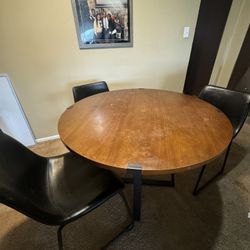 Medium Size Around Table  With 3 Chairs 