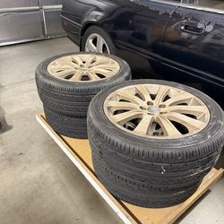 Subaru WRX wagon Rims and Tires Premium