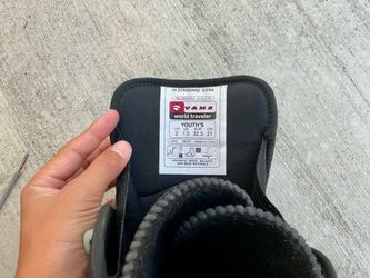 Youth Vans Snowboard Boots