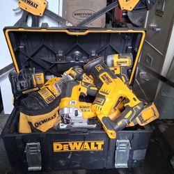 Dewalt Lot