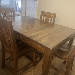Kincaid Kitchen Table
