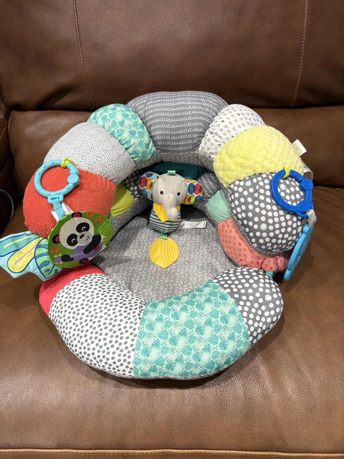 Infantino Prop-A-Pillar Tummy Time & Seated Support