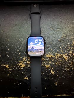 Apple Watch Series 7 (GPS & Cellular) 45mm