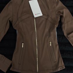 lululemon zip up 