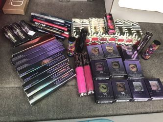 URBAN DECAY COSMETICS!! EVERYTHING MUST GO!!