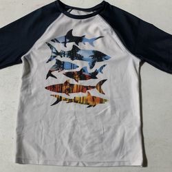 Old Navy boys size 6/7 shark rash guard 