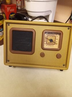 Crosley Radio