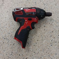 Milwaukee Cordless Drill 