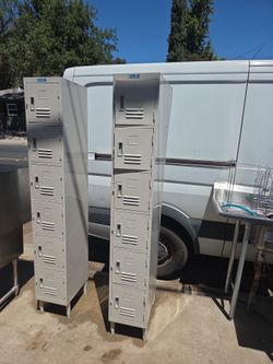 Lockers, GSW (6)- 12 x 20.5 x 77