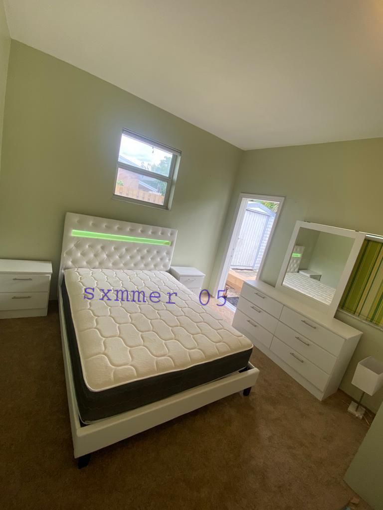 7 Pieces King Or Queen Bed Frame,With Mattress ,2 Night Stand Dresser