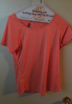 Reebok workout shirt woman (small)