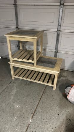 Side Table/Table