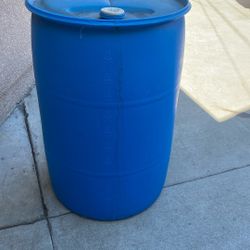 55 Gal Plastic Barrel Storage