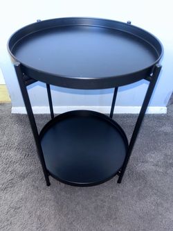 Black Round Two-Tier Metal Side Table