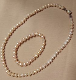 FRESHWATER REAL PEARLS NECKLACE & BRACELETS SETS
