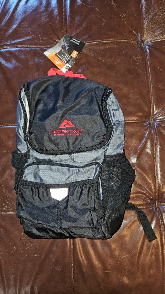 Ozark Trail Equipment Termal Backpack π