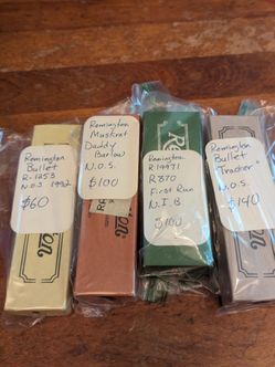 Cool small boxes with NOS items