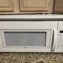 Whirlpool Microwave 