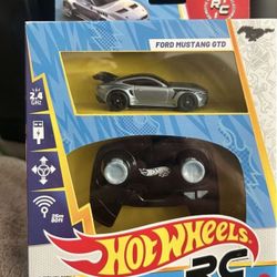 Hot Wheels RC 1:64 Scale Ford Mustang GTD 