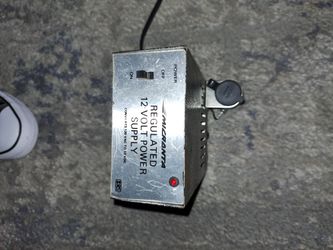 Nice Micronta Regulated 12 Volt Power Supply converts 120 VAC to 12 VDC Works!